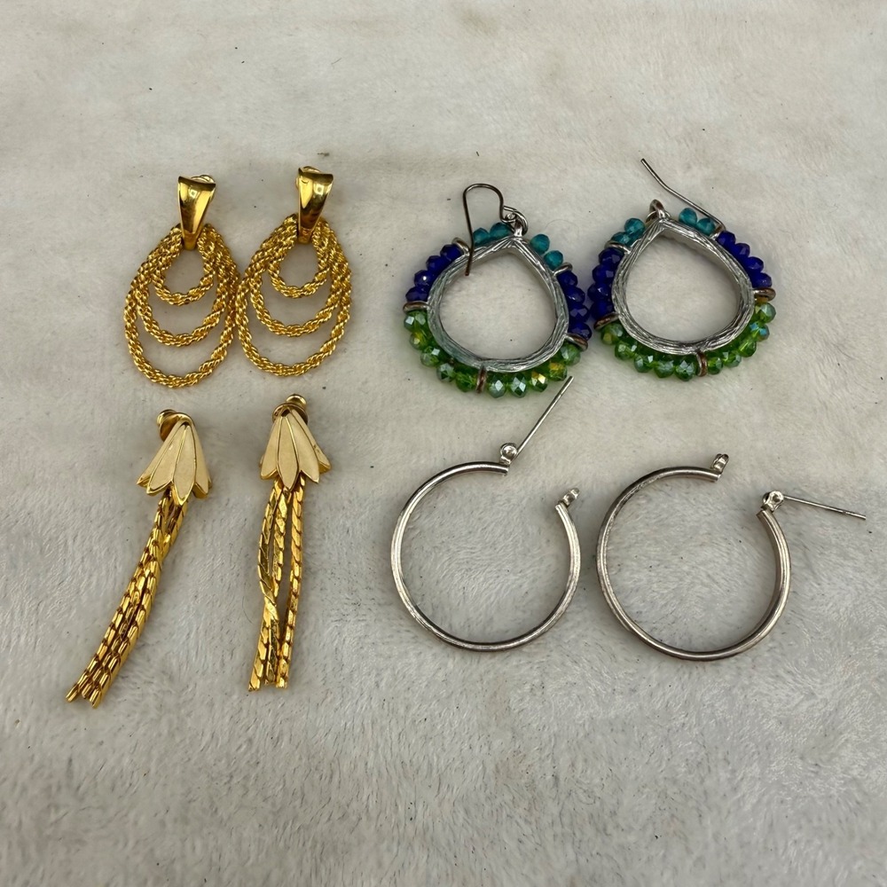 Vintage Pierced Earrings Lot of 4‎ Dangle Hoop